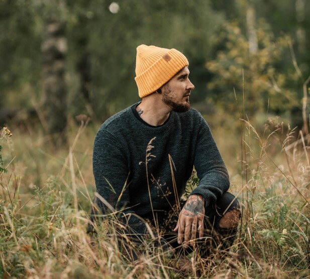 gulbeanie1 image